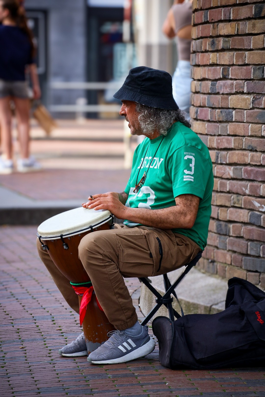 Street musician with percussion photographed by JP Captivated.