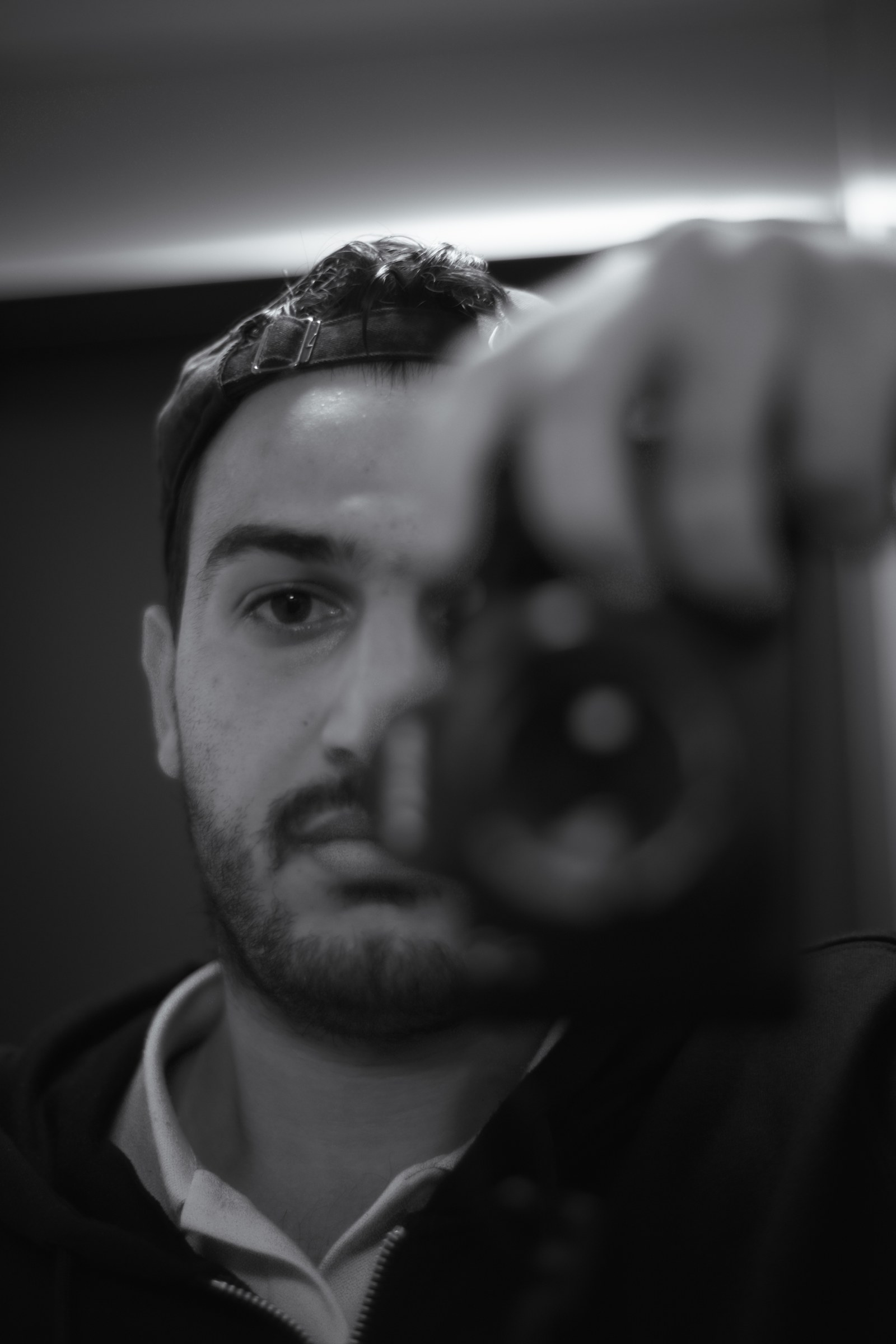 Profile photo of Yahya with his camera
